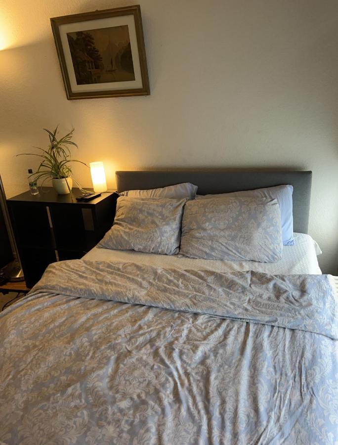 2 Bedroom Flat Near Nations And In The Center Geneva Exterior photo